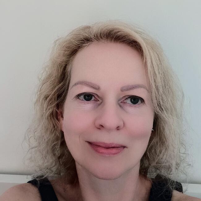 Babysitter in Budapest: Eszter