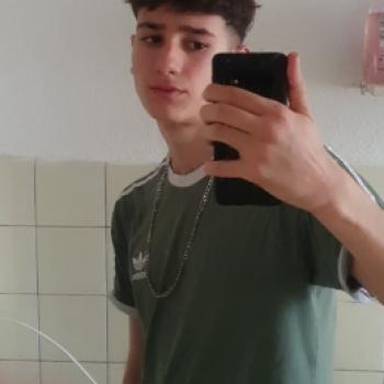 Babysitter Leverkusen: Rap