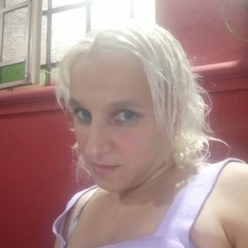 Babysitter in Tigre: Luz