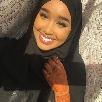 Babysitter in Hamburg: Fayza