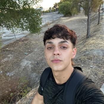 Canguro en Seseña Nuevo: Daniel