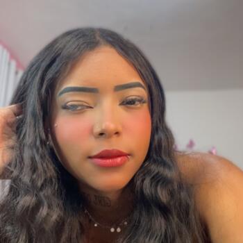 Babysitter in Betim: Kaila