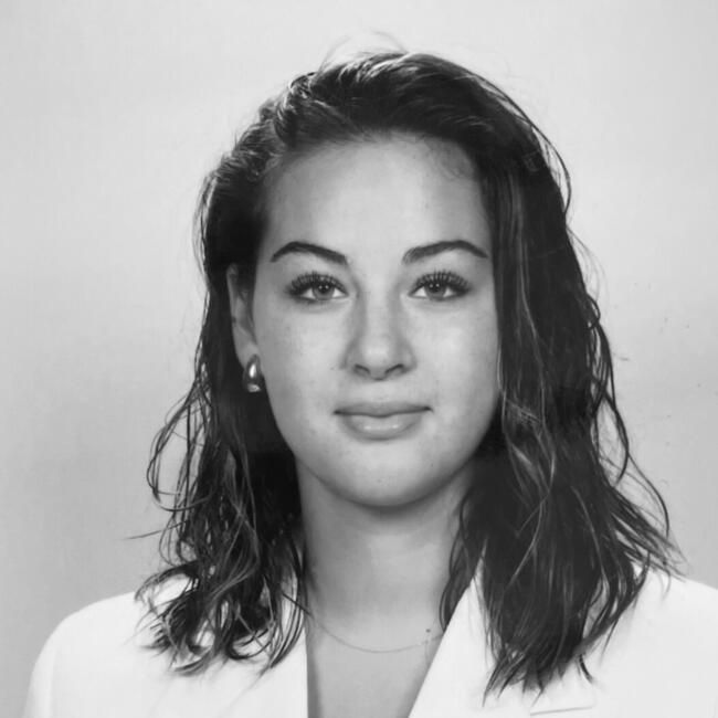 Babysitter in Aulnay-sous-Bois: Léana