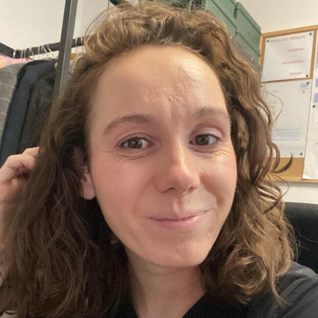 Babysitter in Barry: Katie