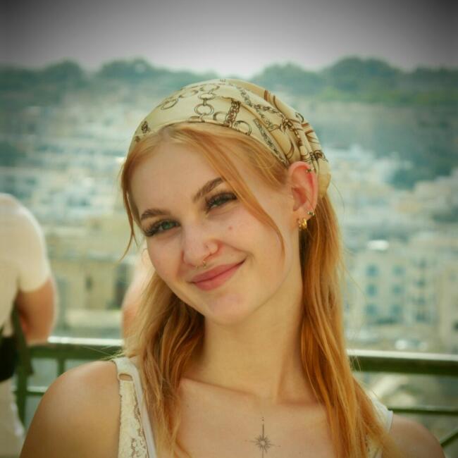 Chůva v Praha: Nikola