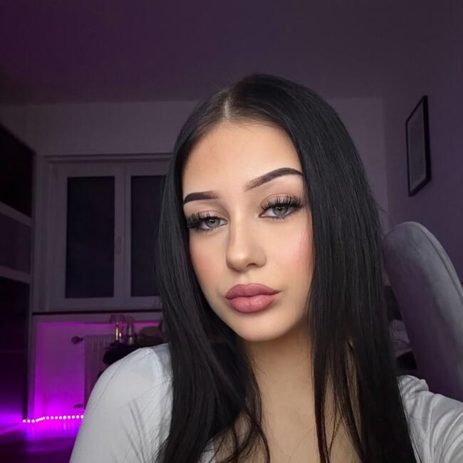 Babysitter in Bad Säckingen: Jamila