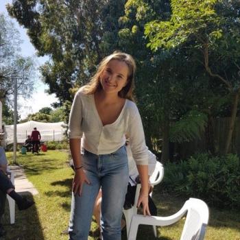 Babysitter in Melbourne: Ella