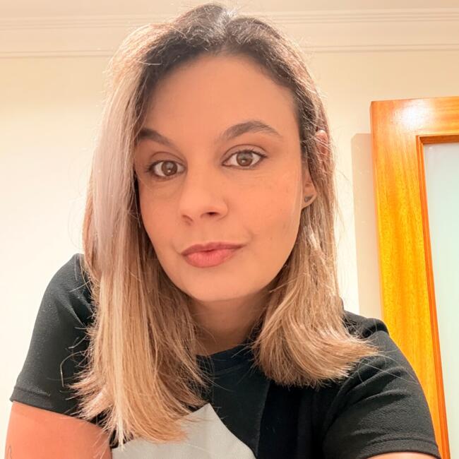 Trabalho de babysitting em Leça do Bailio: Gabriela Rocha