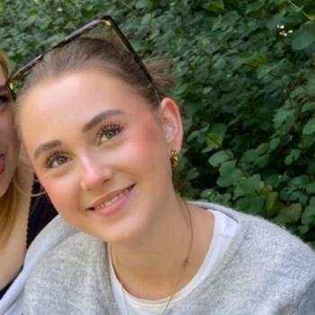 Babysitter in Oslo: Sara