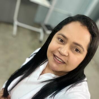 Babá em Mogeiro: Maria