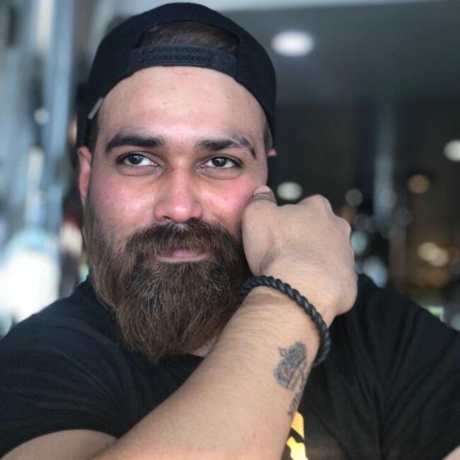 Trabalho de babysitting em Aveiro: Jibranuddin