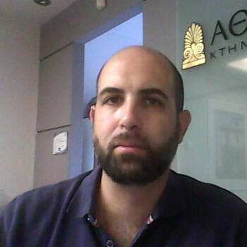 Parent Kaisarianí: Makis