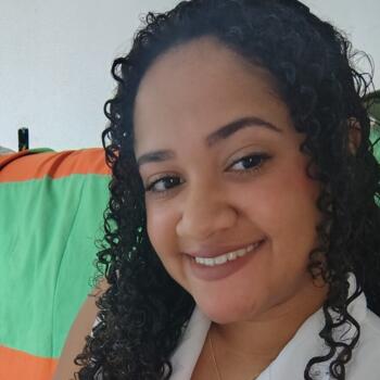 Babysitter Limeira: Sofia