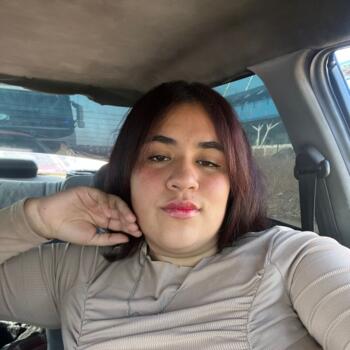 Babysitter in San Antonio: Karina