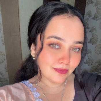 बंगलौर में बेबीसिटिंग की नौकरी: बेबीसिटिंग से जुड़े काम Simran