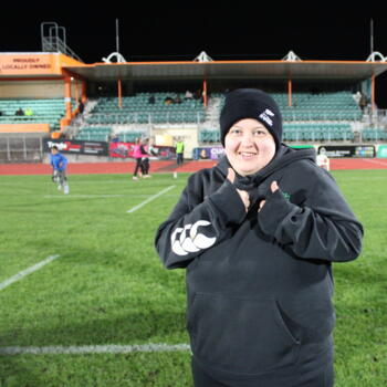 Babysitter in Whanganui: Tina