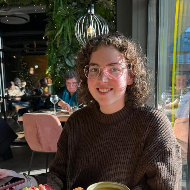 Babysitter in Tilburg: Amber