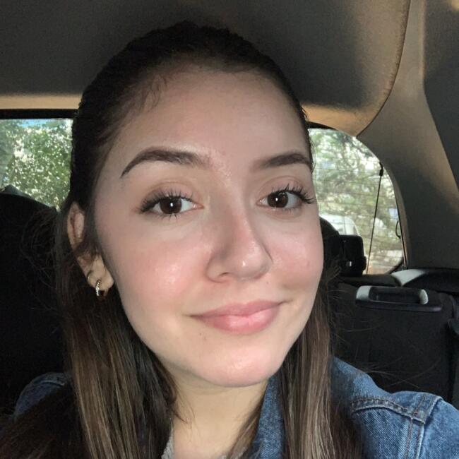 Babá em Balneário Camboriú: Eduarda