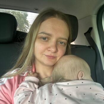 Babysitting job in Lviv: babysitting job Яна