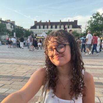 Babysitter in Chambly: Nitya