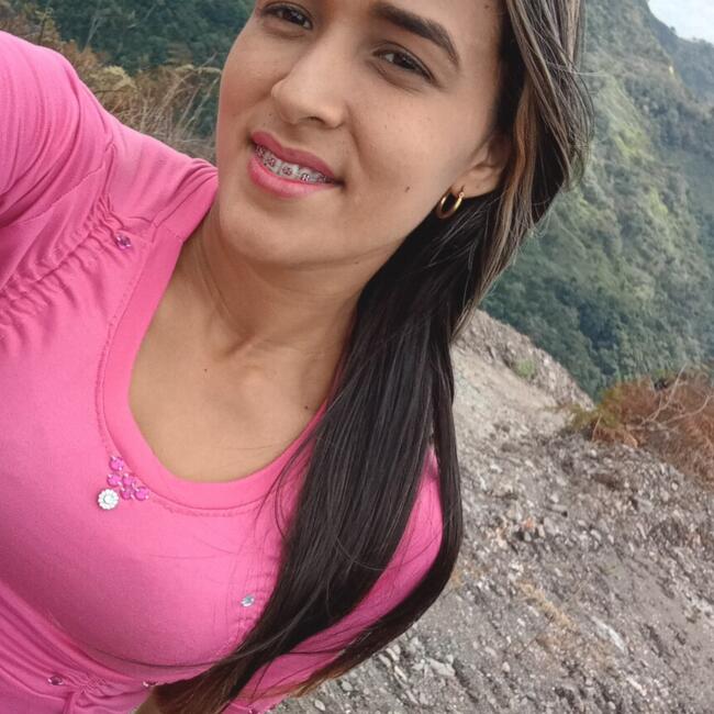 Niñera en Río Claro: Carly