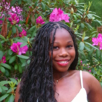 Babysitter Elmont: Brianna