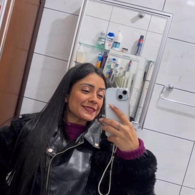 Babysitter in São Paulo: Nicole