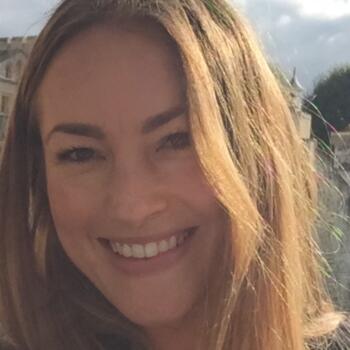 Babysitter Auckland: Angela