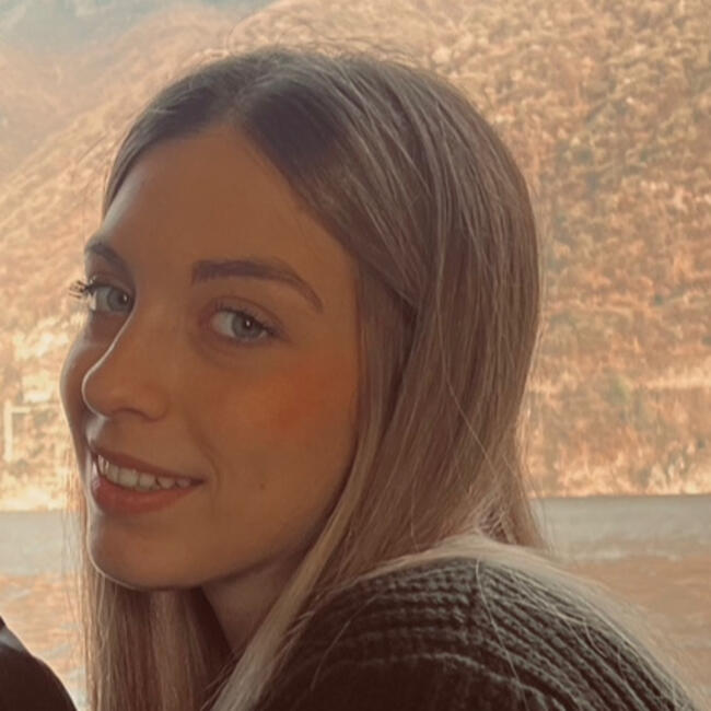 Babysitter a Milano: Aurora