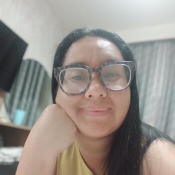 Babysitter in Mount Vernon: Carmen Nanny ️