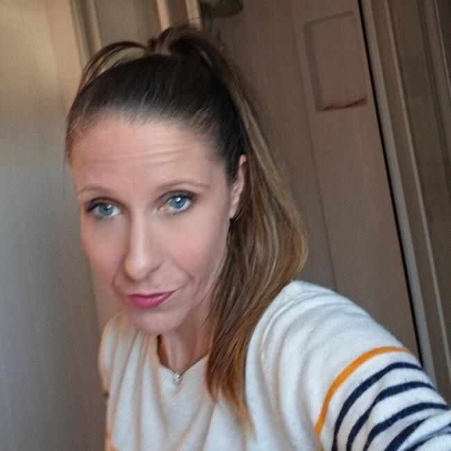 Babysitter in Loctudy: Joanna