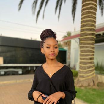 Nanny in Port Elizabeth: Mbalentle