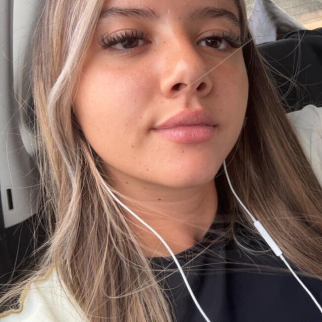 Babysitter in Montauban: Soraya