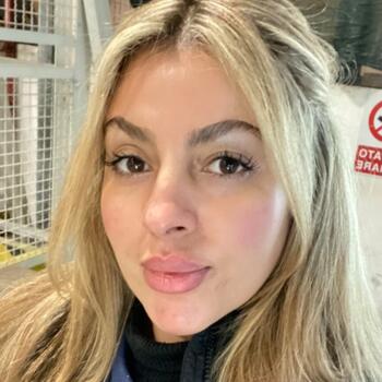 Babysitter Basel: Rabab