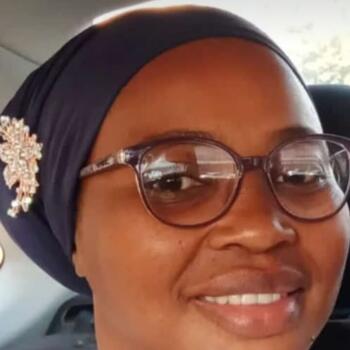 Babysitter Port Elizabeth: Thandhiwee