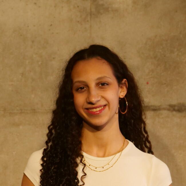 Babysitter in Drancy: Aliya