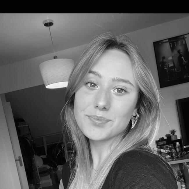 Babysitter in Conflans-Sainte-Honorine: Carla