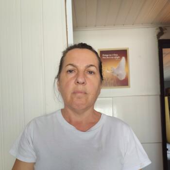 Babysitter in São José dos Pinhais: Inês Chemin da Maia