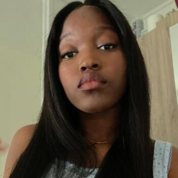 Babysitter in Paris: Prisna