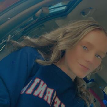 Babysitter in South Charleston: Haylee