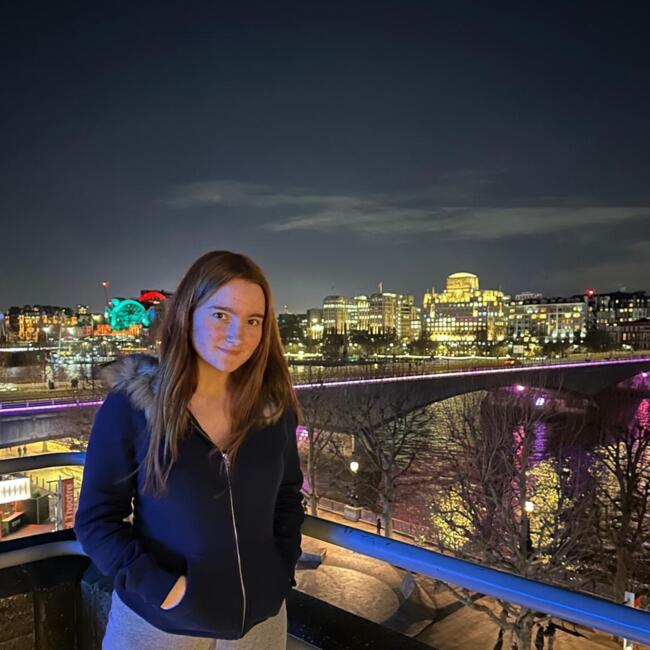 Babysitter in Ashtead: Imogen