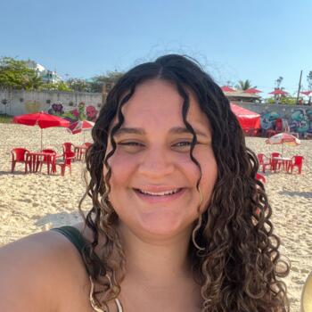 Babysitter in São Gonçalo (São Gonçalo): Larissa