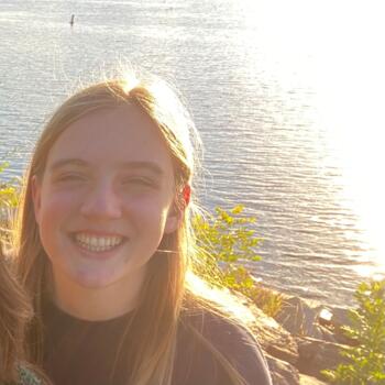 Babysitter Roxbury Crossing: Abby