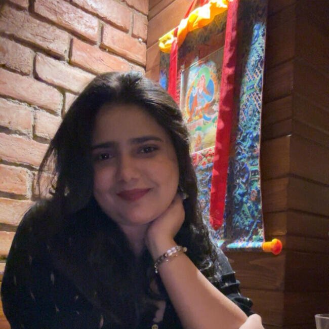 नई दिल्ली में बेबीसिटर: Avantika