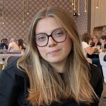 Babysitter in Lille: Noemie