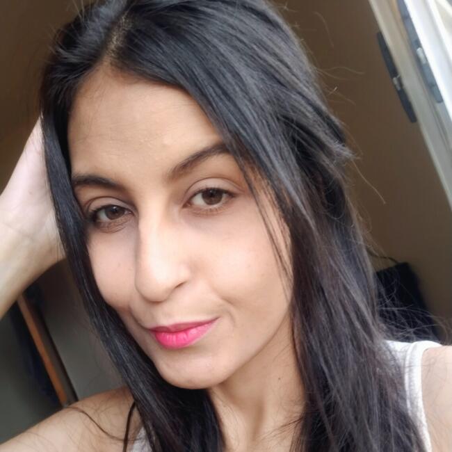 Babysitter in São Paulo (São Paulo): Taynara