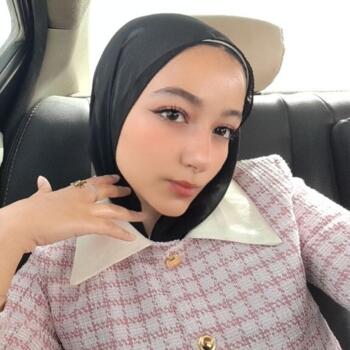 Babysitter in Giza: Malak