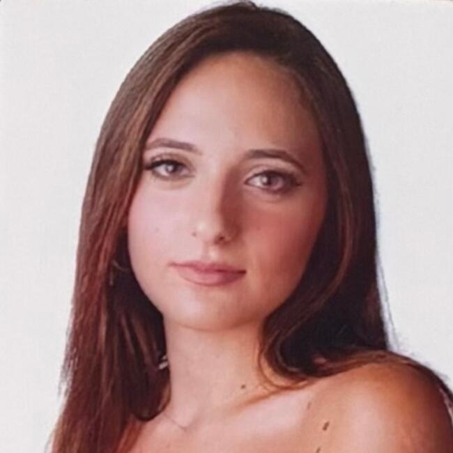 Babysitter a Sant'Arpino: Annunziata