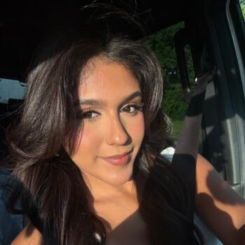 Babysitter in Coral Springs: Maria Del Carmen