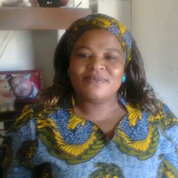 Babysitter Cape Town: Nonceba